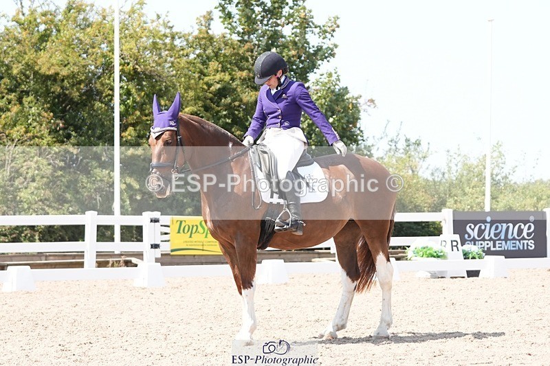 250817-140733-10591 - 182-Natalie.RosewarnePenpont.Fancy.That