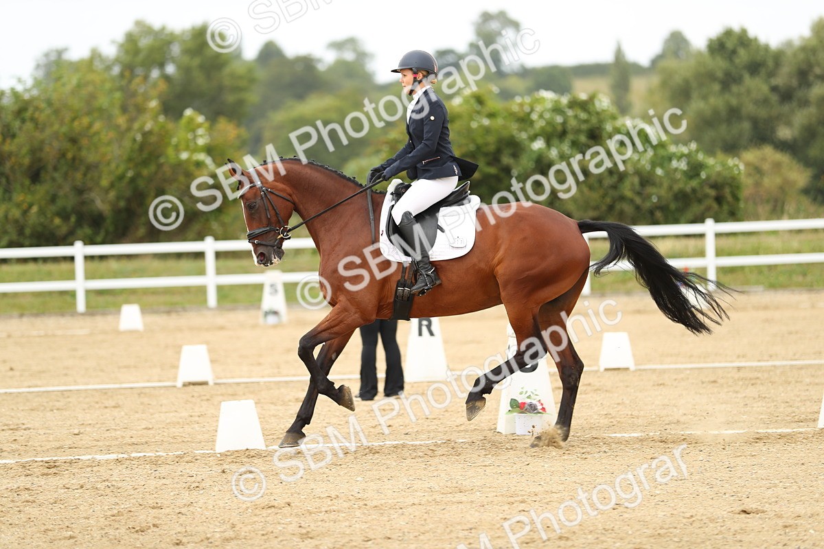 SBM_017670 - Class 13 - Novice 23 - 14.27-15.16