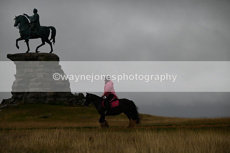 DSC_1807 - Time at Statue 12:13 to 12:32