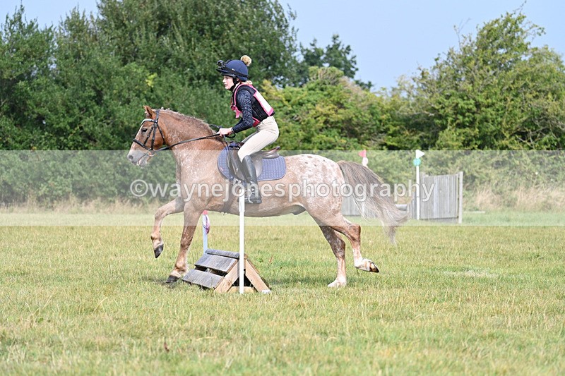WJ7_5667 - 40cm XC Time 10:05 to 10:36