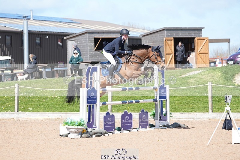260328-121124-03335 - Cls 15 Foxhunter