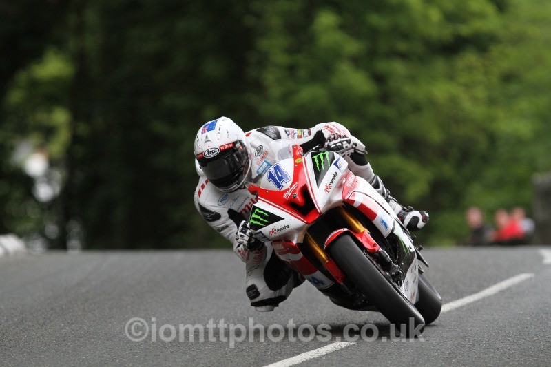 Joshua Brookes Yamaha / Milwaukee Yamaha - Monster Energy Supersport Race 1