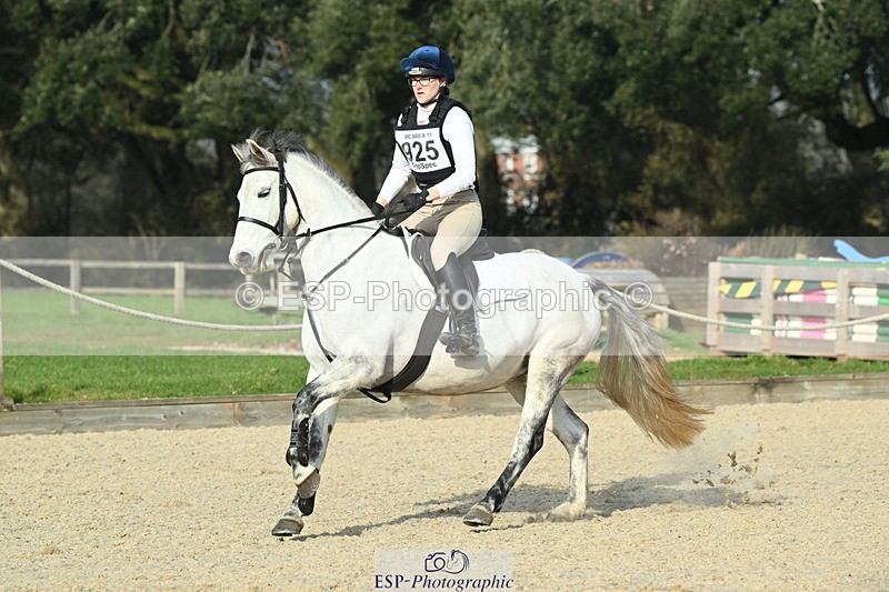 250309A-151818-01913 - Cls 03 90cm 15.05 to End