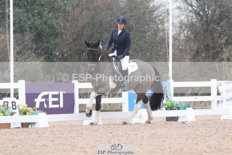 250216-112231-05317 - 155-Caroline.Hutchens-Clogorrows.Socky