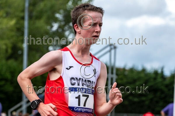 SIAB23-527906 - Track Male Set One