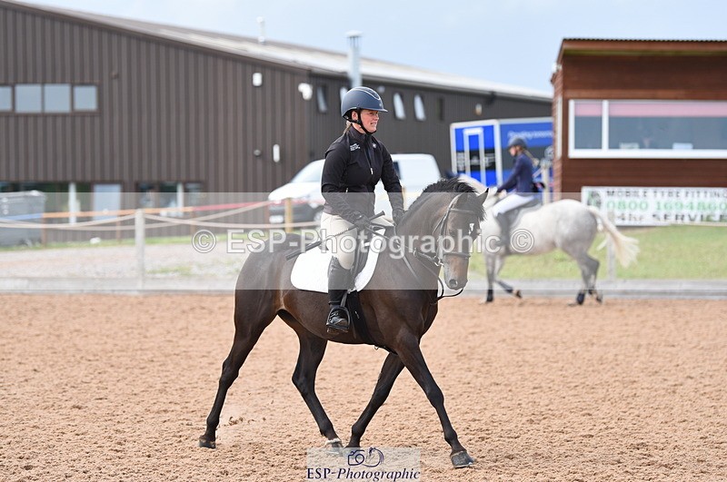 230711A-164646-00086 - 70cm