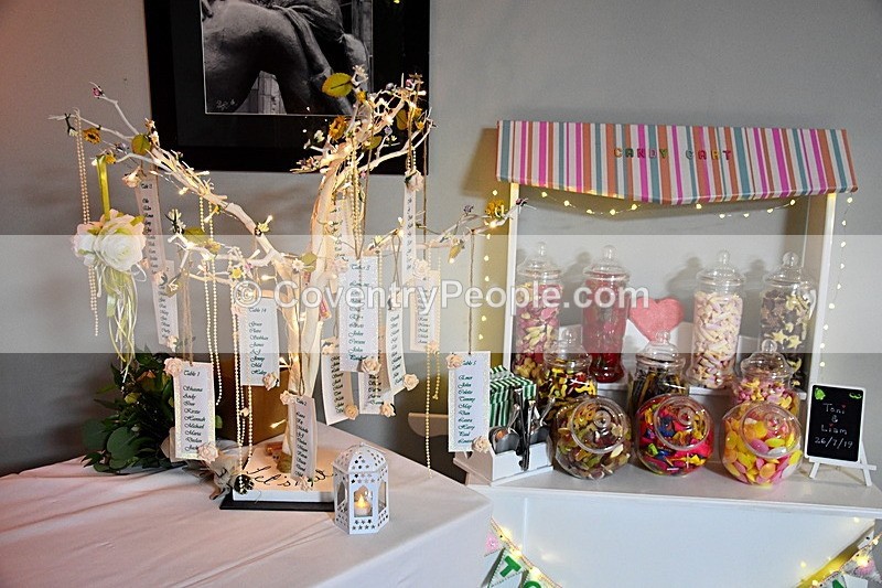 CON-1333 - Toni & Liam