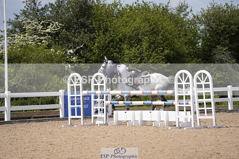 230528A-141158-07704 - Cls 34 1.05m Amateur Quali
