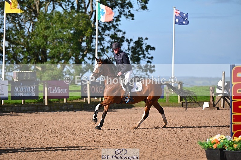 250912-092704-03350 - Cls 14 Snr Newcomers