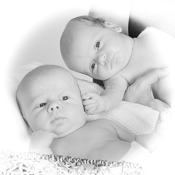 0SKJ8664 - Ashling and Twins.