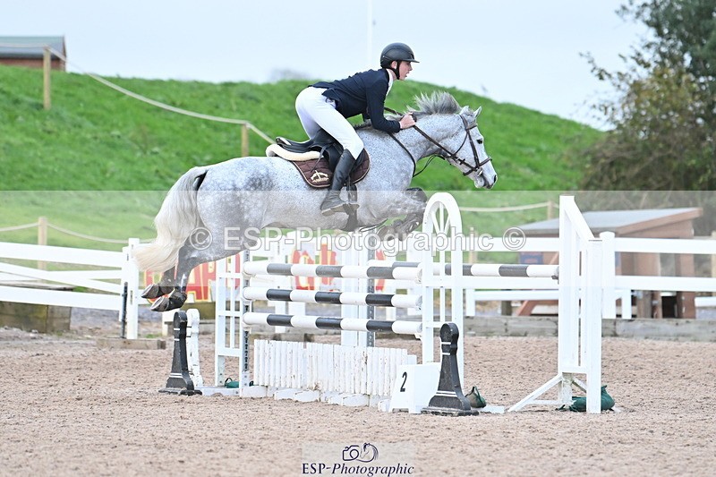 231119A-142556-06088 - Sun Cls 9 National 1.15m