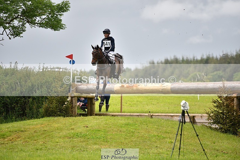 240526-131804-22540 - 541-FRIENDSHIP_VDL-Aaron_Millar