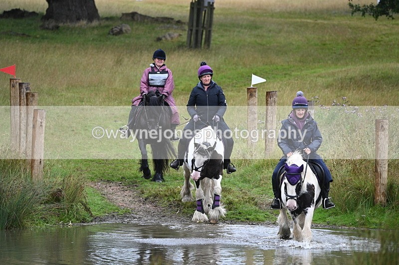 WJ7_9102 - Time at Water 11:53 to 12:23