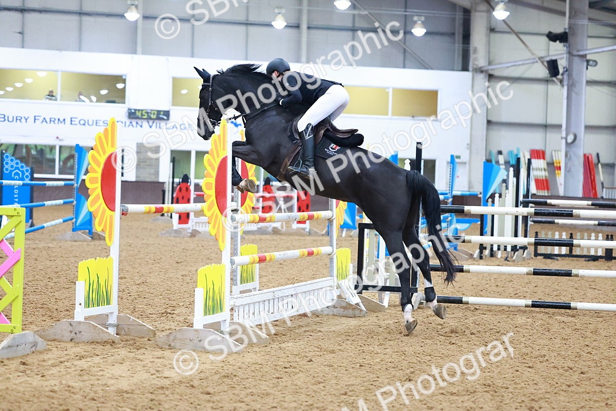 SBM_001900 - Class 5 - Senior Foxhunter 1.20m