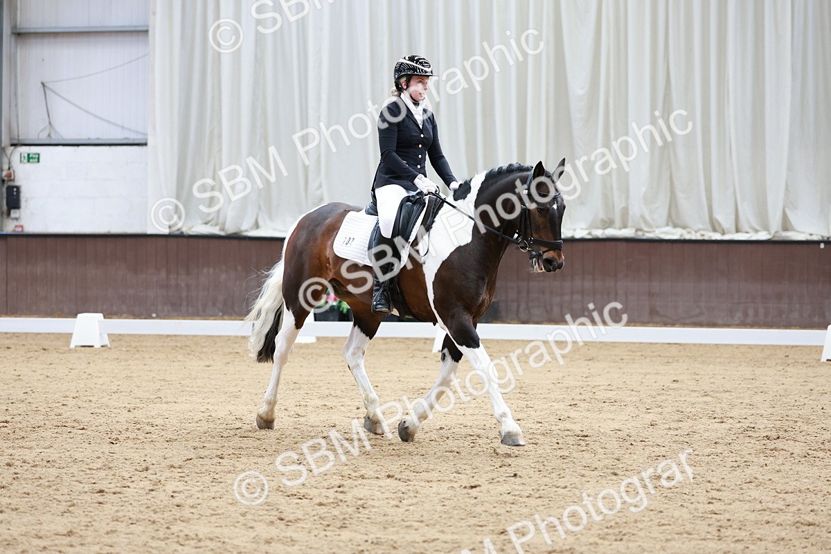 SBM_008809 - Class 6b - Novice 6 - 11.02-12.19