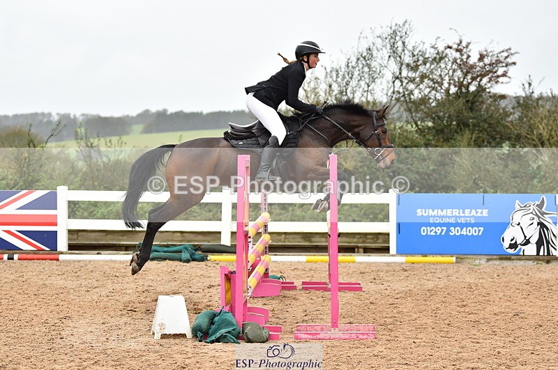 231028A-132208-01676 - Cls 4 Newcomers & 1m Open