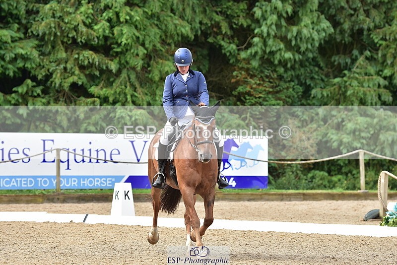 250719A-104452-03785 - 072-Emma.Trace-Laddenbrook.Truman