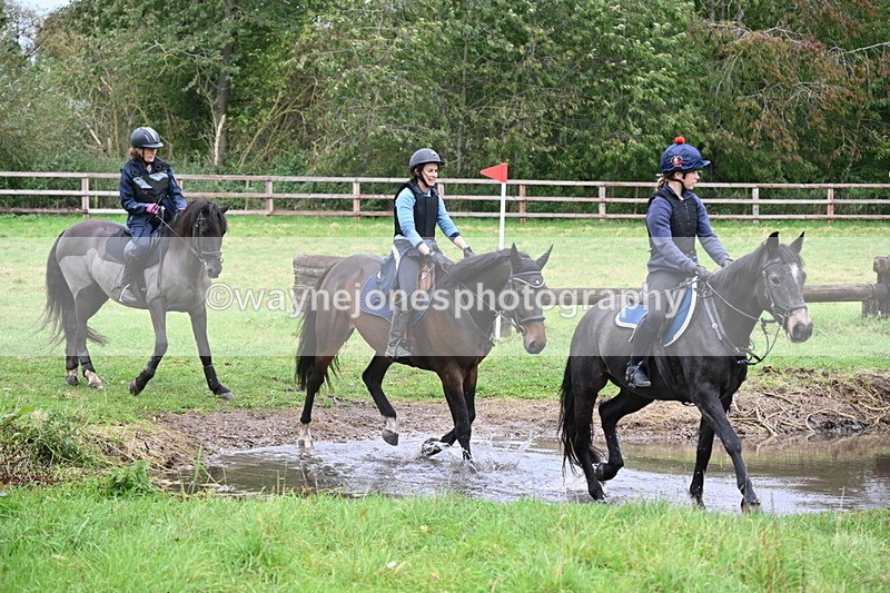 WJ6_3116 - Time at Photographer 11:01 to 11:20