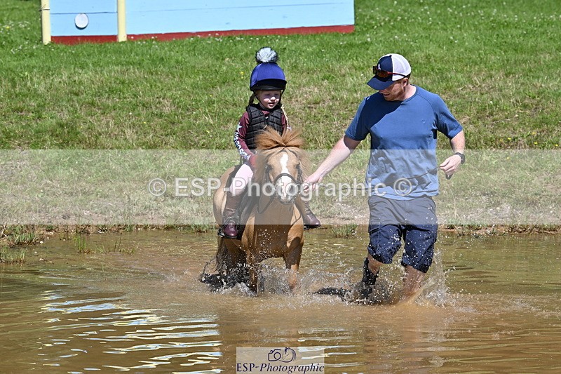 240728B-111452-01259 - Gemma's Group XC