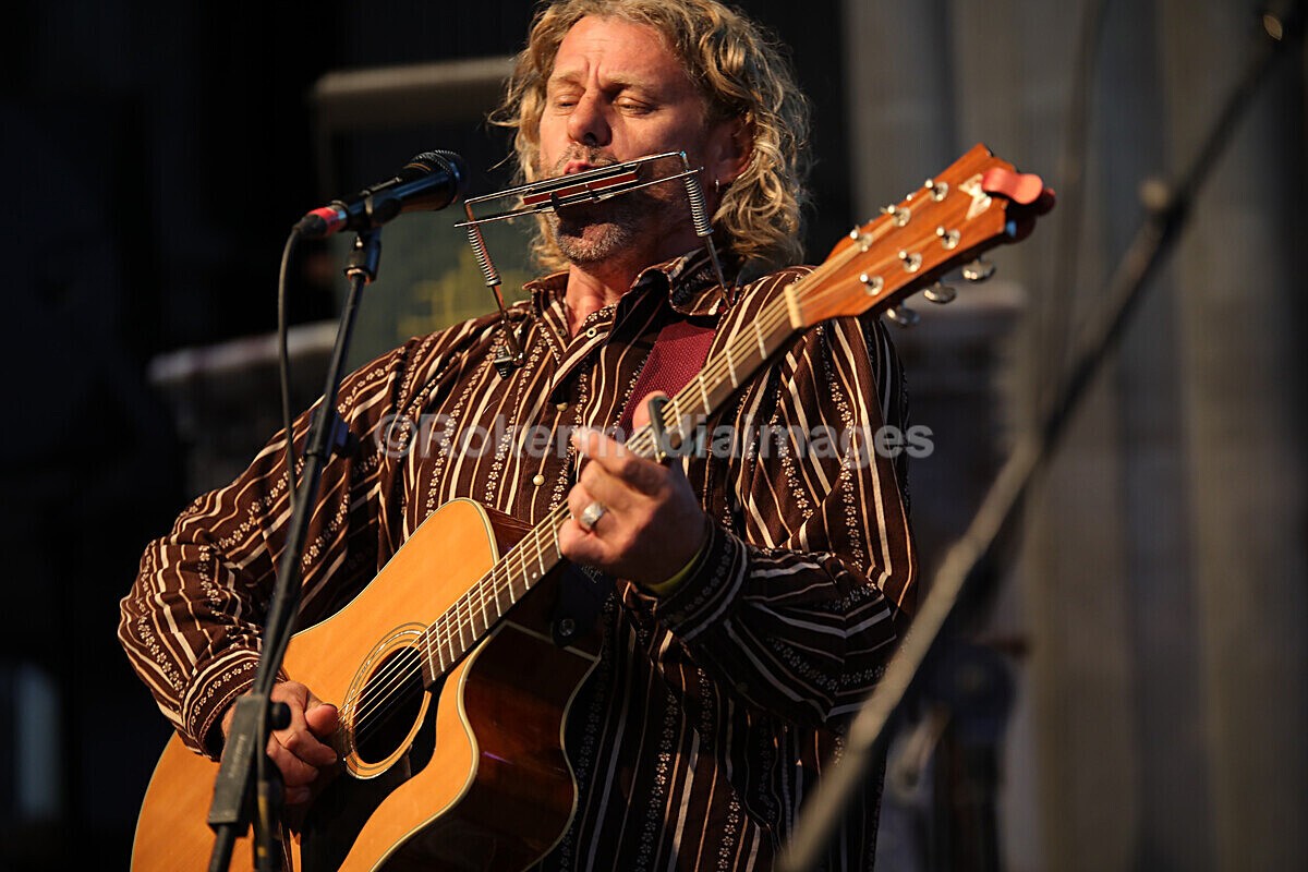 FOLK N BLUES-90 - FOLK and BLUES SEPT 2022