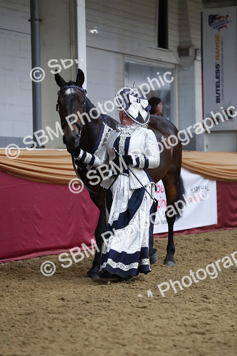 SBM_10752 - Class 103 IH Costume