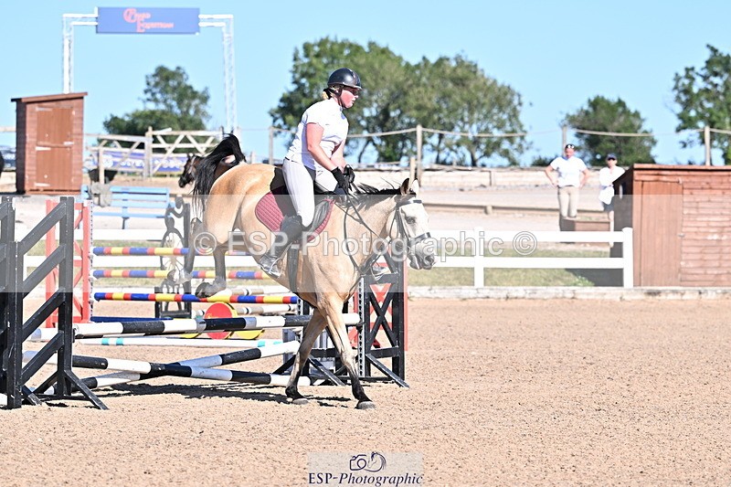 250708A-170722-00194 - 70cm Classes