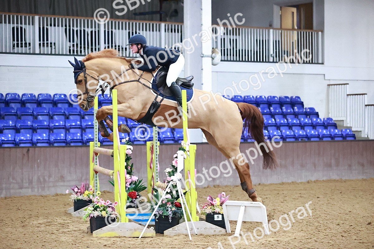 SBM_002569 - Class 11 - Senior Foxhunter 1.20m