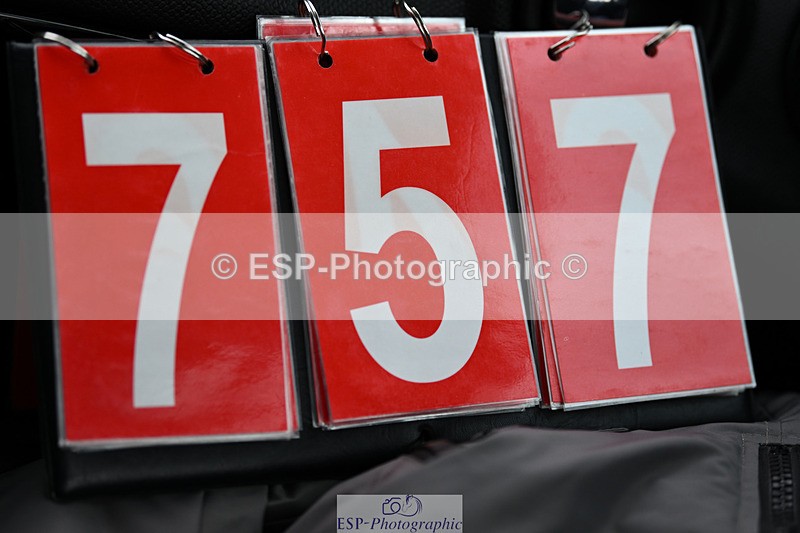 240825X-143243-35042 - 80cm XC 14.30 to 15.30