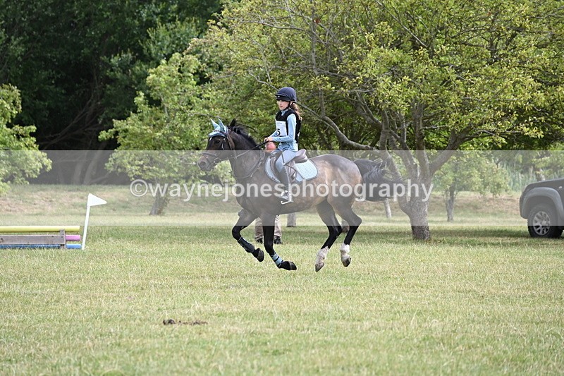 WJ6_6393 - 60cm XC Time 10:17 to 10:49