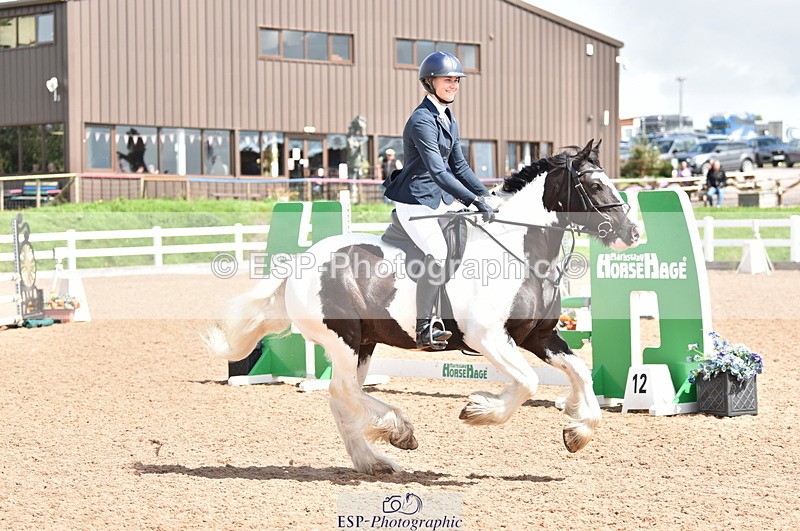 230812A-125550-09329 - Cls 27 85cm Amateur Qualifier