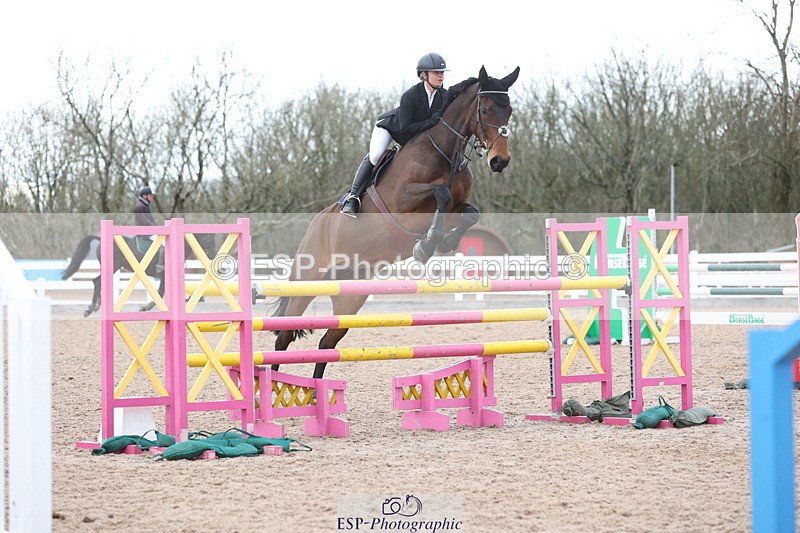 240223A-133702-01593 - Cls 5 Newcomers and 1.10m Open