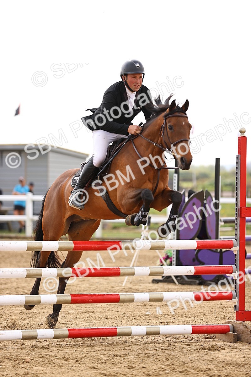 SBM_002090 - Class 10 - Senior British Discovery - 1.00m