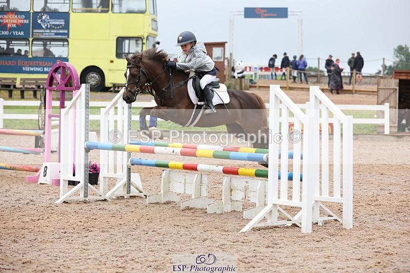 240630A-101302-11780 - Cls 30 British Novice and 80cm Open