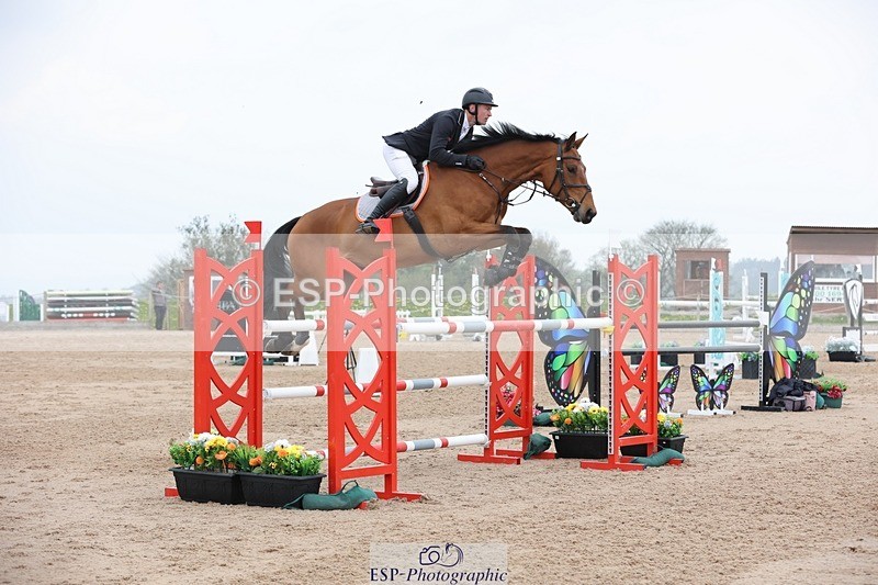 250424-130215-05693 - Cls 1 - 2 Star Small Tour