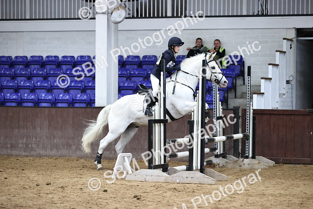 SBM_001753 - Class 5 - Henlow Veterinary Hospital 70cm