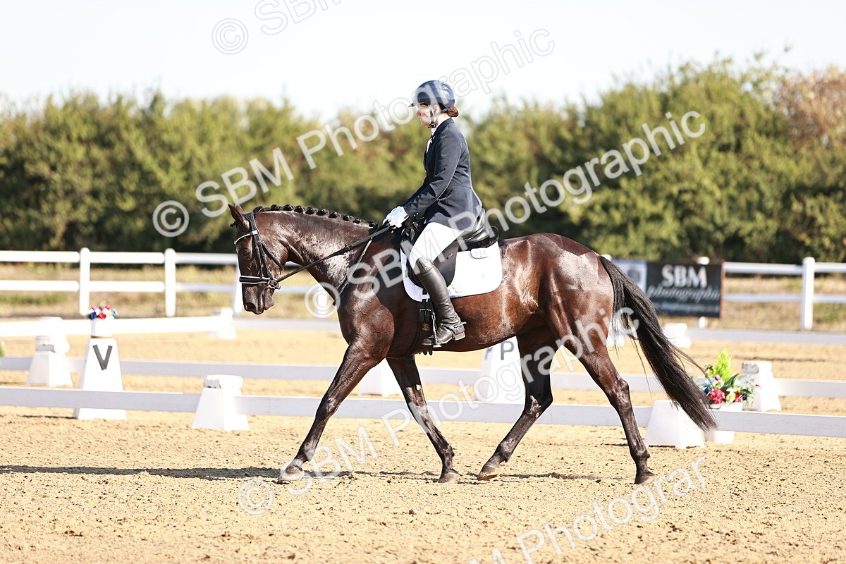 SBM_004283 - Class 12 - Novice 5 - 9.07-10.10