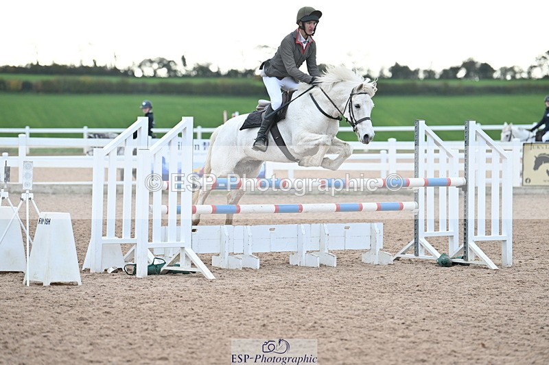 231119A-113706-05456 - Sun Cls 5 Newcomers & 1m Open