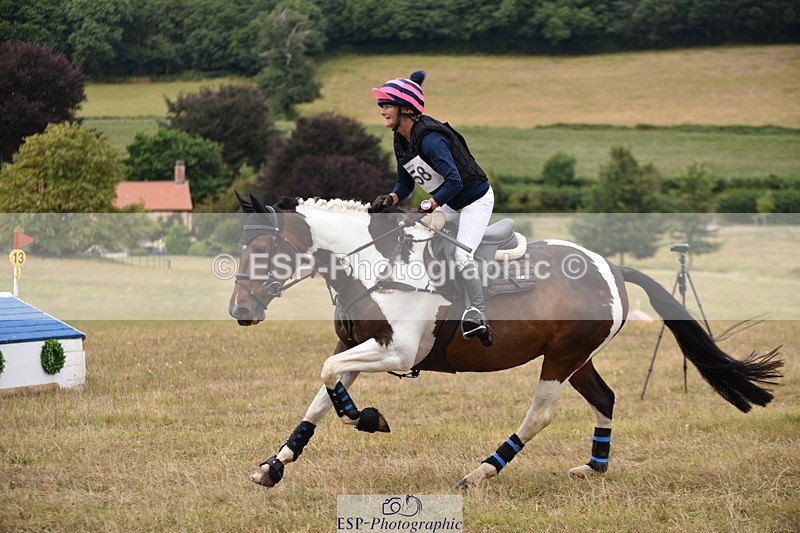 250802A-144726-05313 - F-258-Rachael.Whittaker-STAR