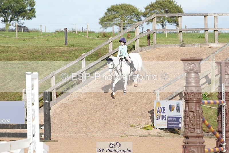 260926-160857-01368 - Cls 13 70cm Speed Derby
