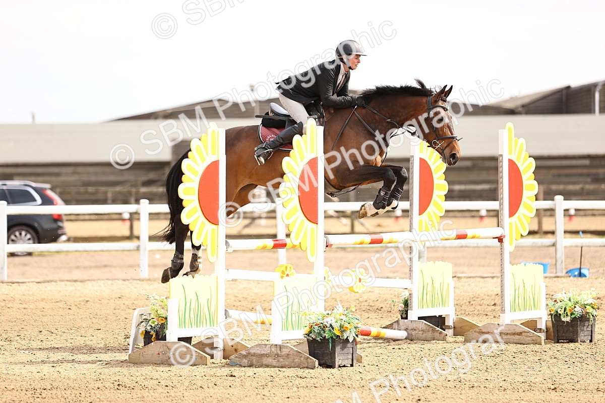  - Class 12 - Senior 1.15m Open