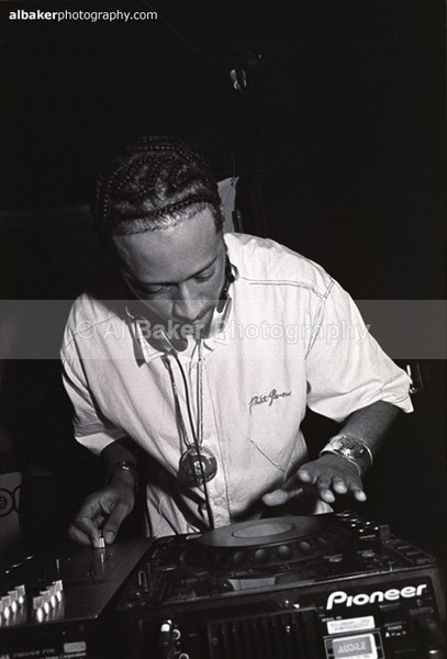 06 madlib - Friends-&-Family @ the-roadhouse 07.02.04