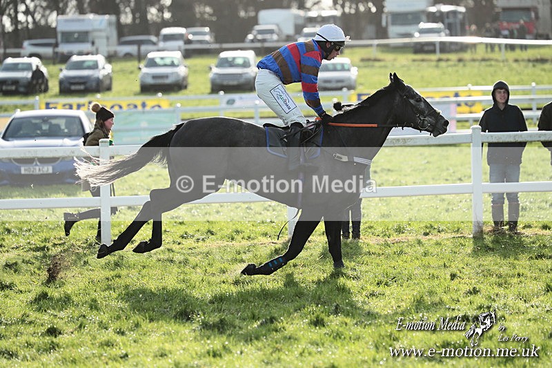 PtP 141225  1148 - New Forest Hounds PtP Larkhill 14/12/25