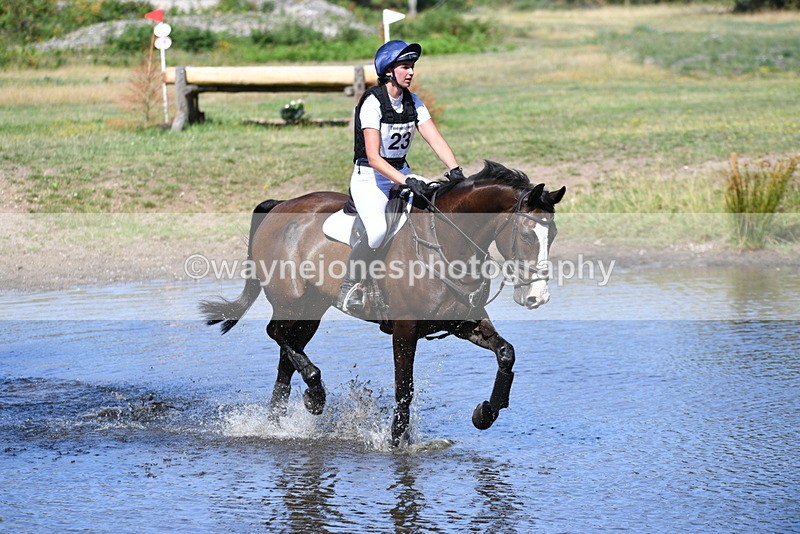 WJ5_2253 - XC Time 10:54 to 11:14