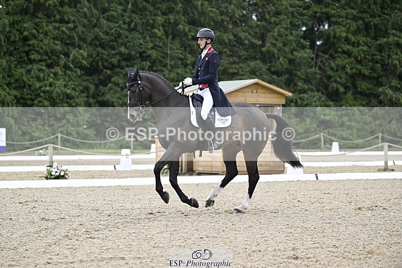 000101-221000-04552 - 401-PLOT_TWIST_B-Tom_Jackson