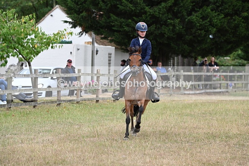 WJ6_9604 - Class 12 Minimus Jumping 45cm