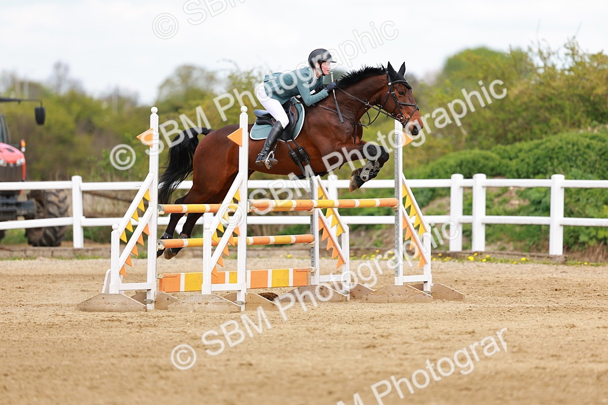 SBM_002242 - Class 4 - Senior Newcomers - 1.10m