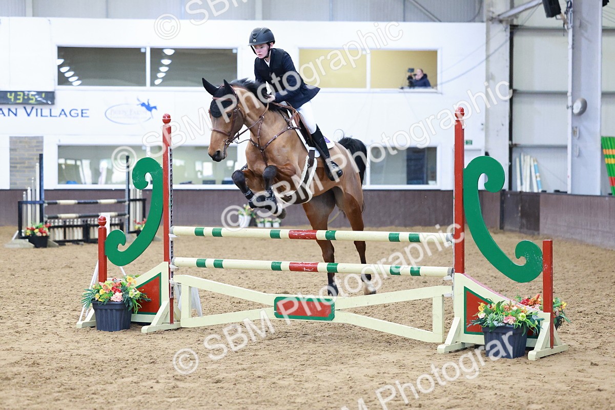 SBM_003090 - Class 10 - Nupafeed Supplements Senior Discovery/ 1m Open