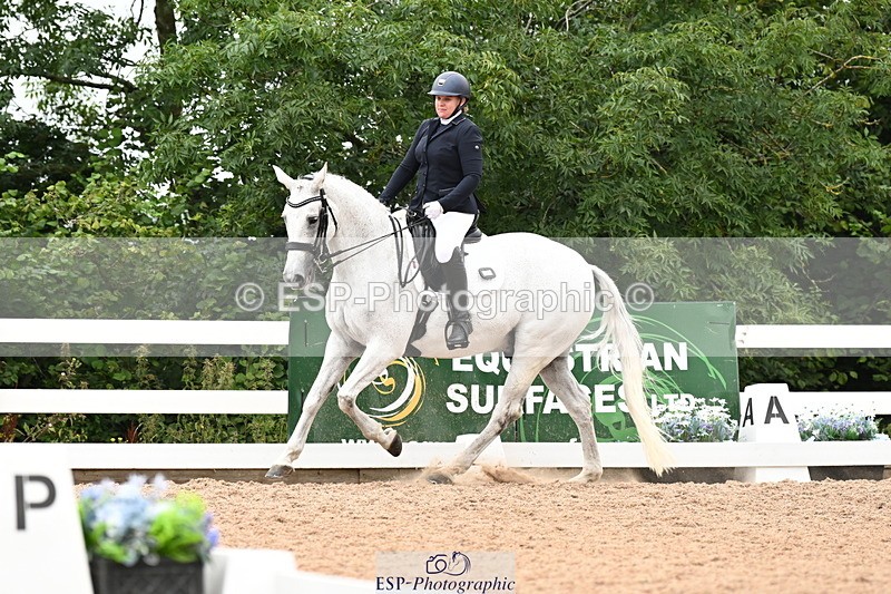 240815A-140335-01933 - 139-Chloe.Makepeace-Beechfield.Diamond