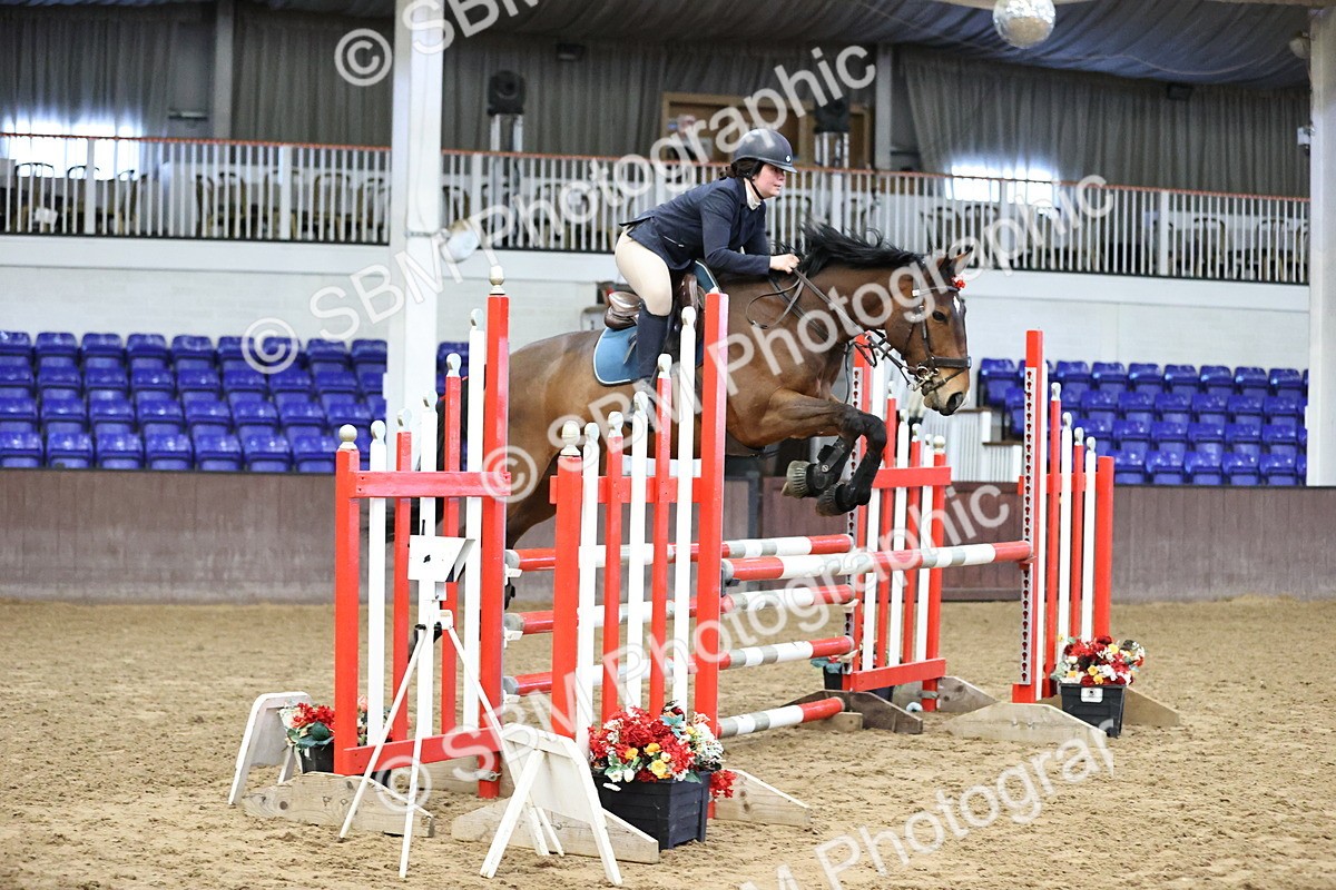 SBM_004042 - Class 15 - Joshua Jones Winter Discovery Championship Qualifier - 1.00m