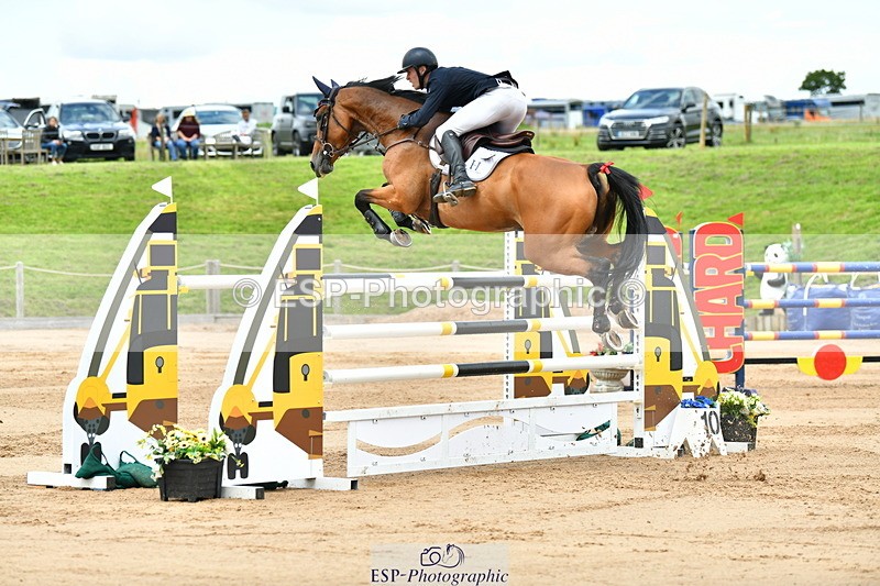 230720A-150448-03691 - Cls 9, 2 Star Big 1.40m Start to break